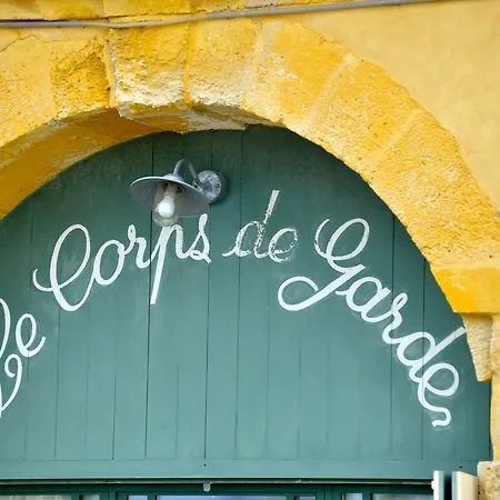 Panzió Le Corps De Garde Saint-Martin-de-Ré