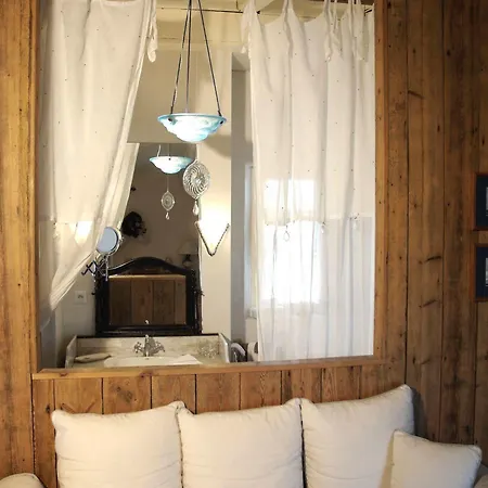 Le Corps De Garde Panzió Saint-Martin-de-Ré