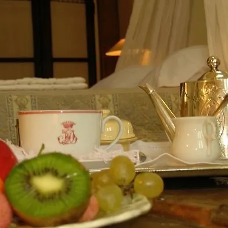Bed and Breakfast Le Corps De Garde 4*