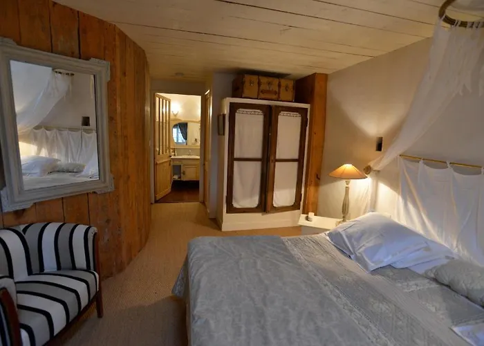 Le Corps De Garde Bed & Breakfast